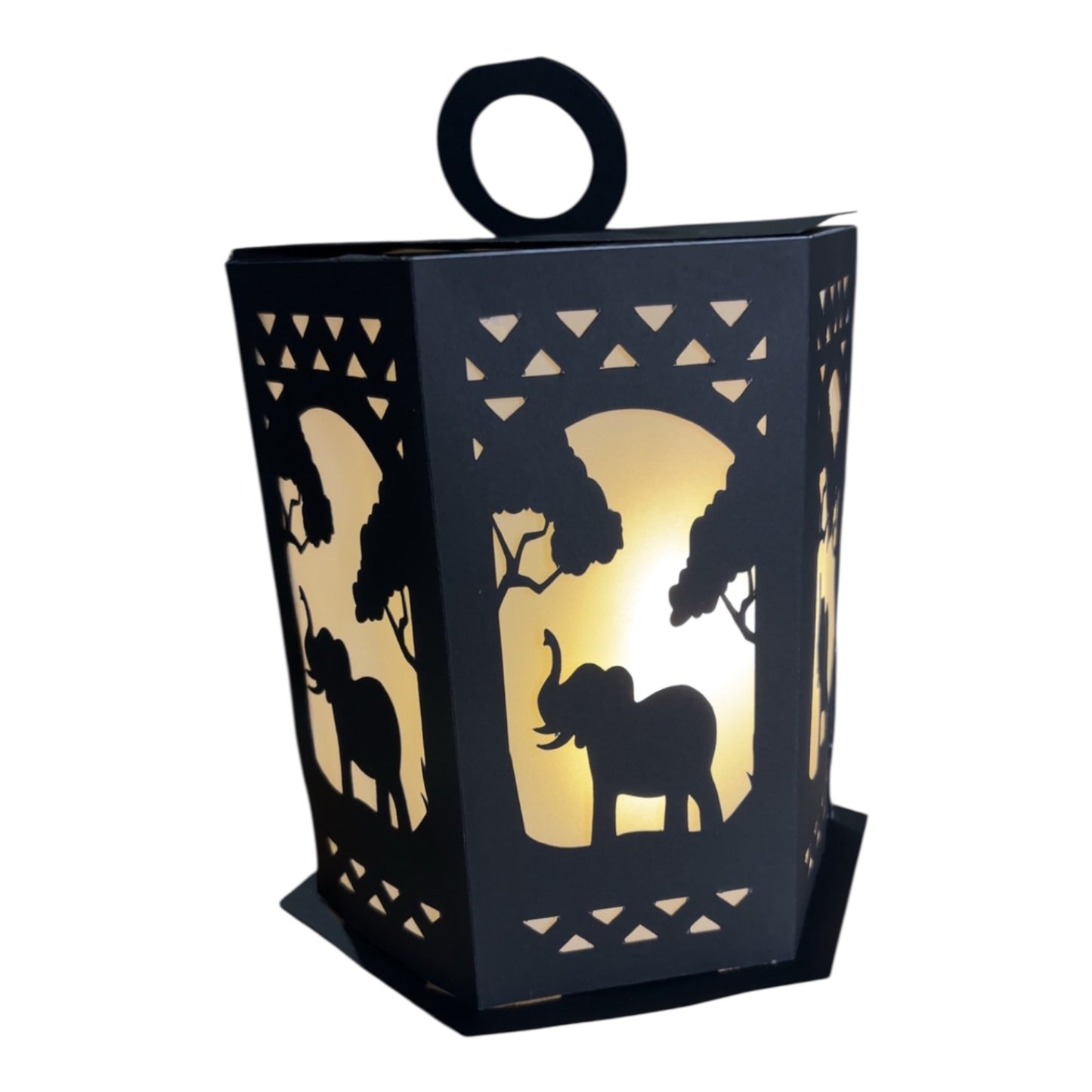 Lanterne décorative design complexe